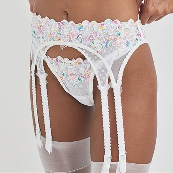Nwt For Love & Lemons "Lace Floral Outline Garter Belt XXS - Picture 8 of 16